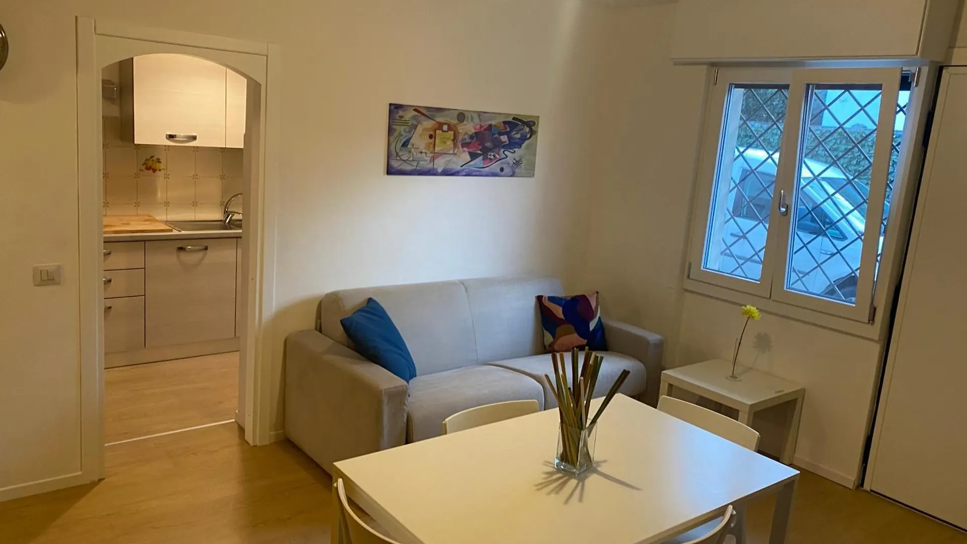 Appartamento In Villa contacts